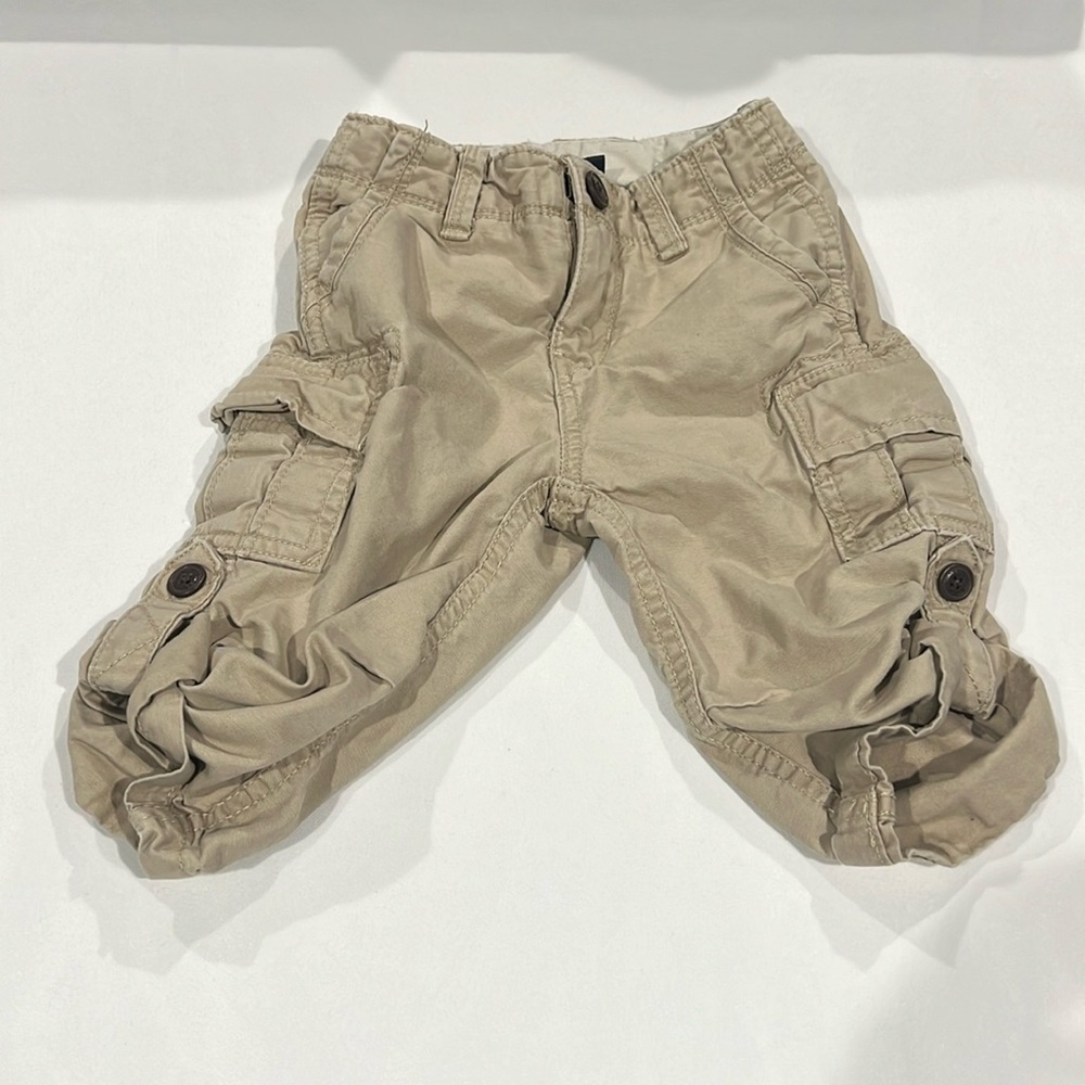 Baby gap 12-18 months cargo khaki pants.